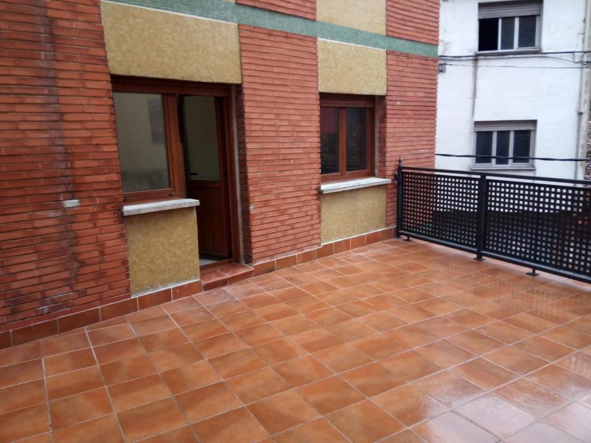 Piso Con Terraza En Felechosa Exterior foto